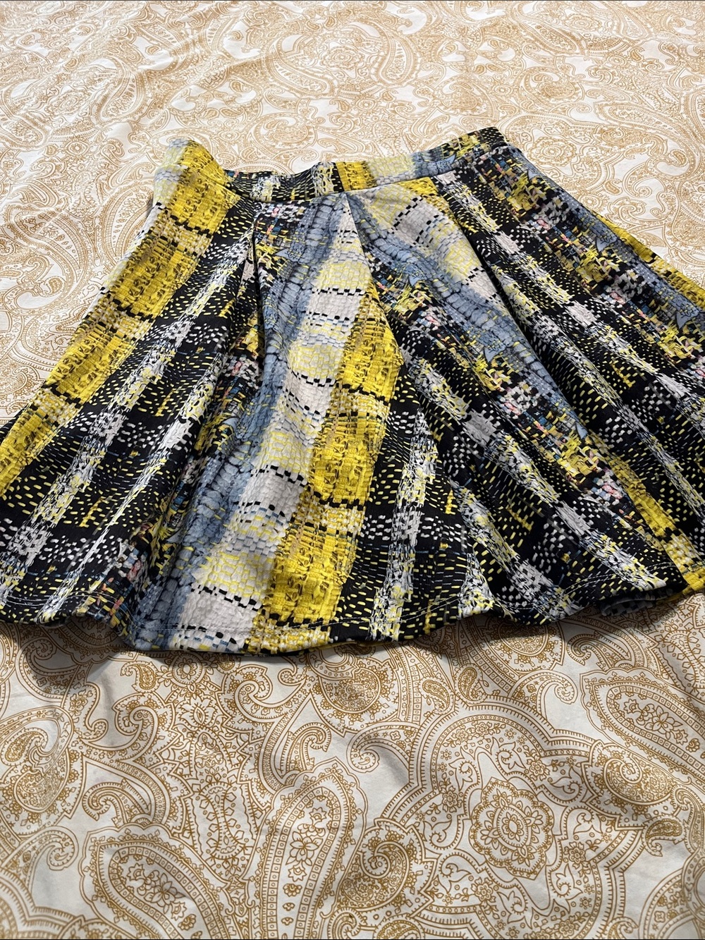 Yellow & Black Patterned Circle Skirt - Women's Flared Skater